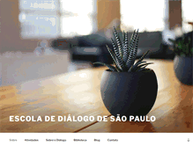 Tablet Screenshot of escoladedialogo.com.br